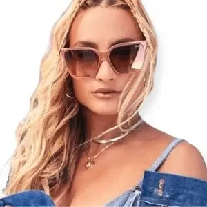 Quay Australia | Accessories | Quay Level Up Sunglasses  display picture 1